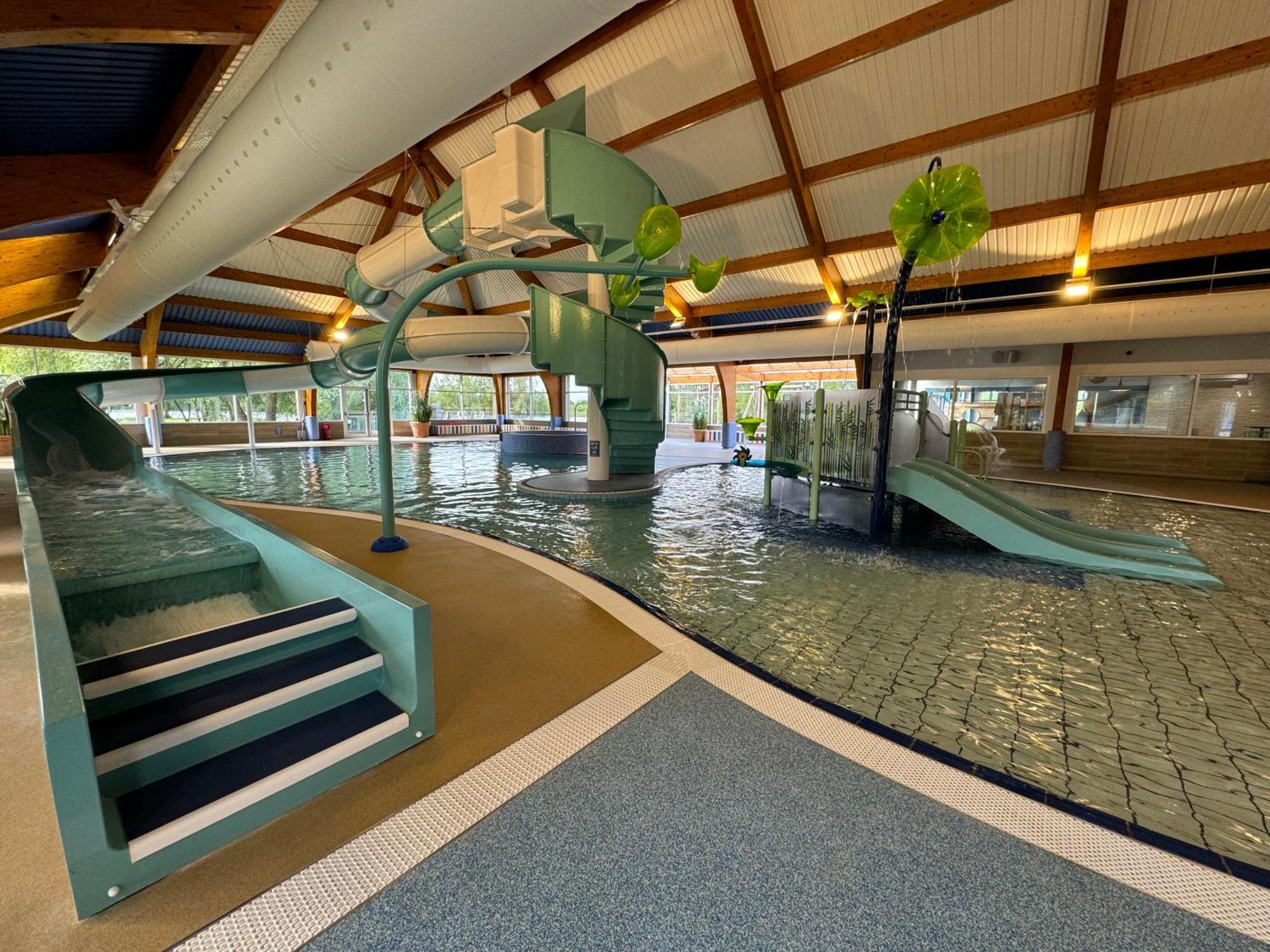 The Boat House, Hot Tub Lodge Саут-Керни Экстерьер фото